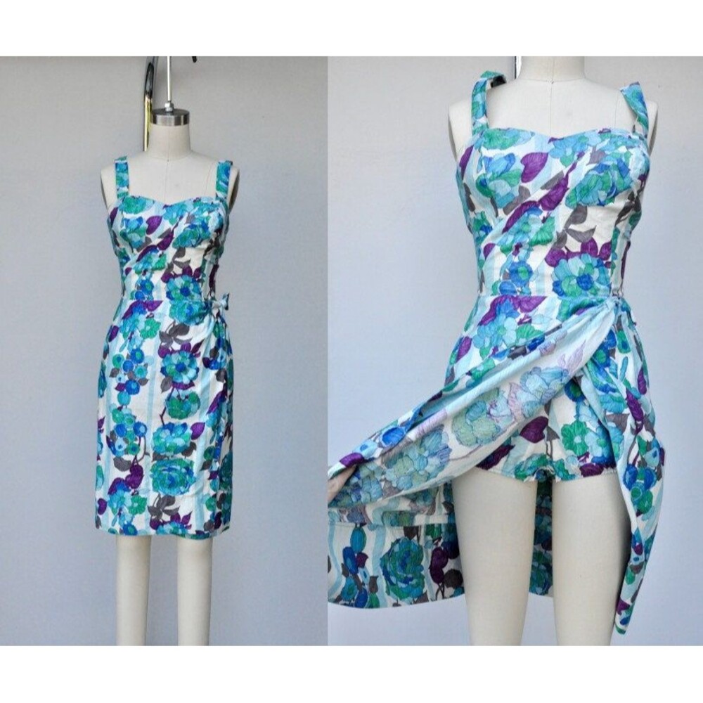 50s Hawaiian Floral Sarong Aloha Dress w/Attached Shorts Shaheen Tiki Dress XS